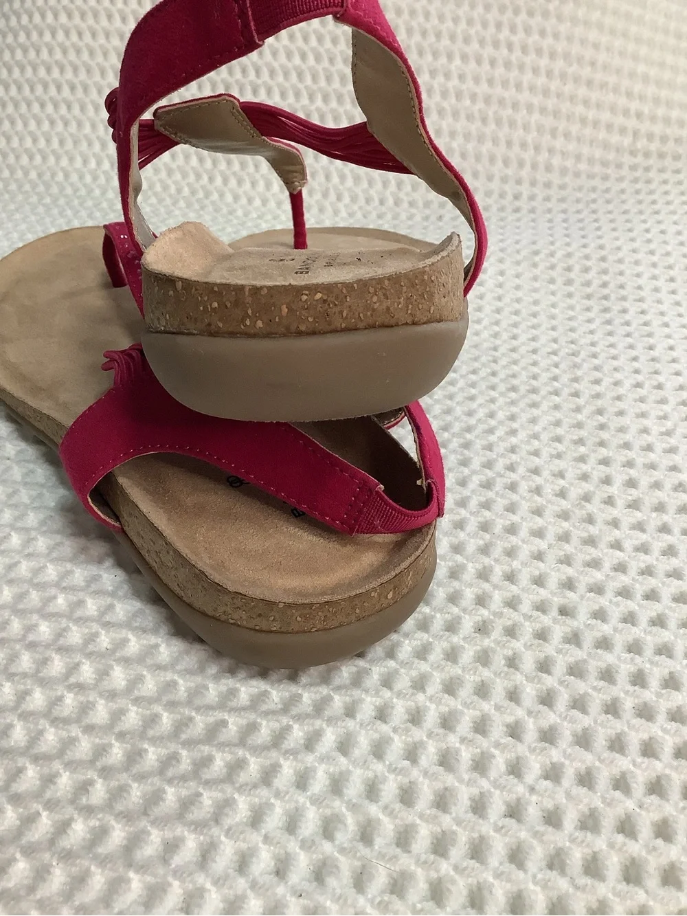 Bandolino Fuchsia Sandals Rhinestone Thong Slingback Flat Size 8.5